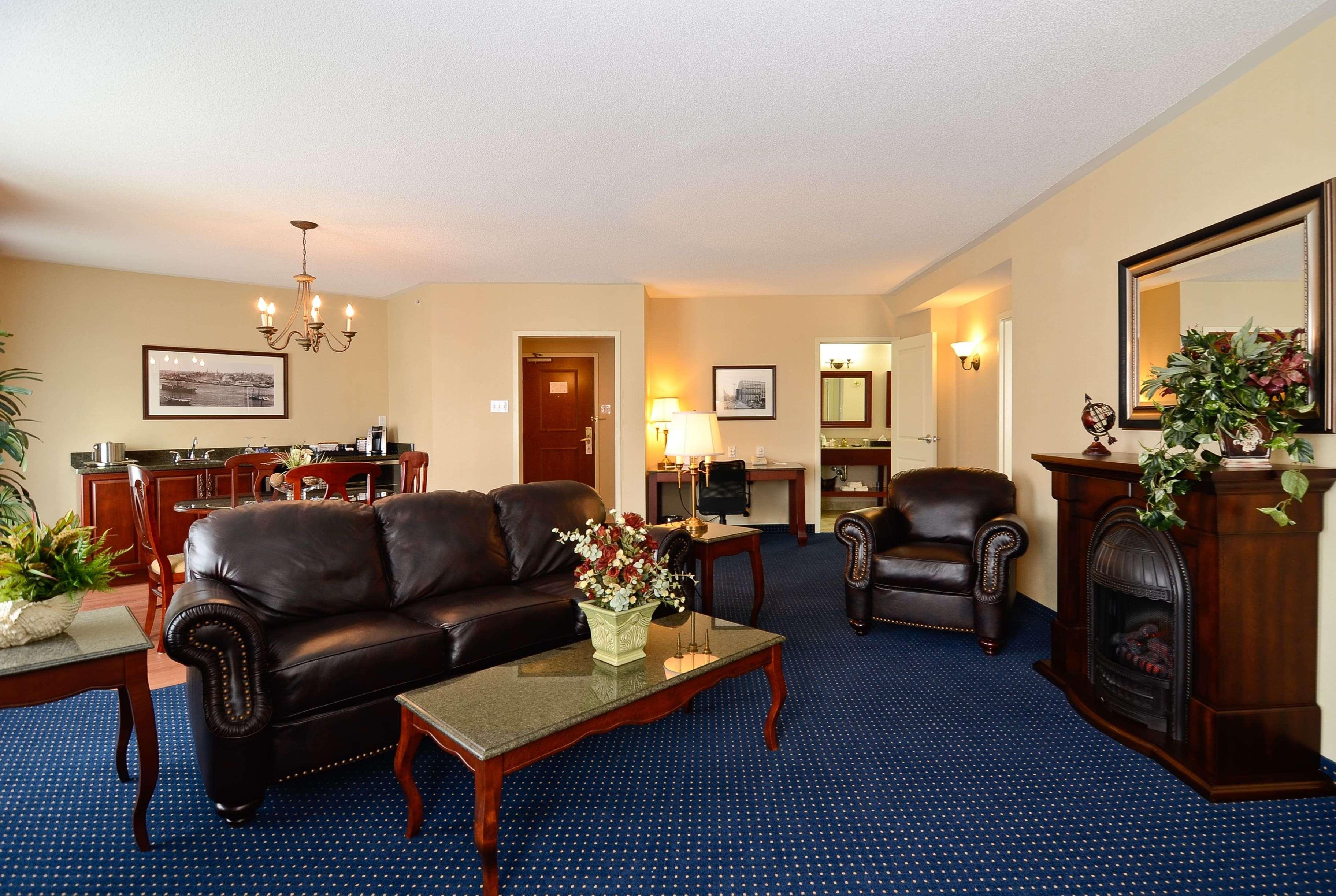 ชาโต เซนต์จอห์น เทรดมาร์ค คอลเลคชั่น บาย วินด์แฮม Hotel ภายนอก รูปภาพ
